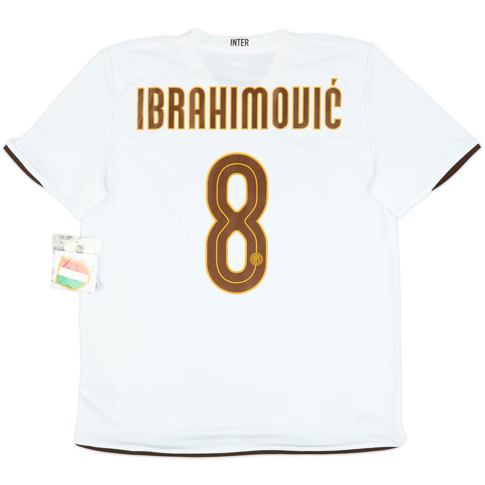 2008-09 Inter Milan Away Shirt Ibrahimovic #8 (L)