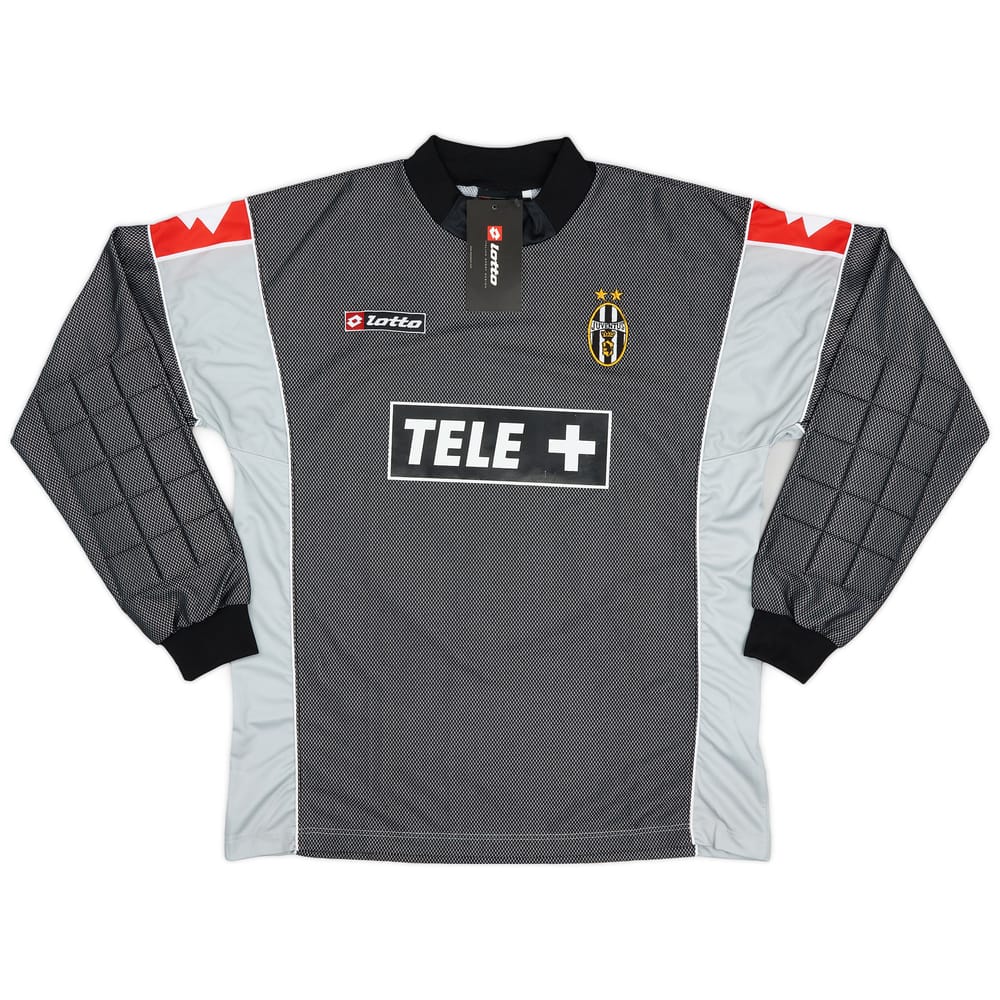 2000-01 Juventus GK Shirt (XL)