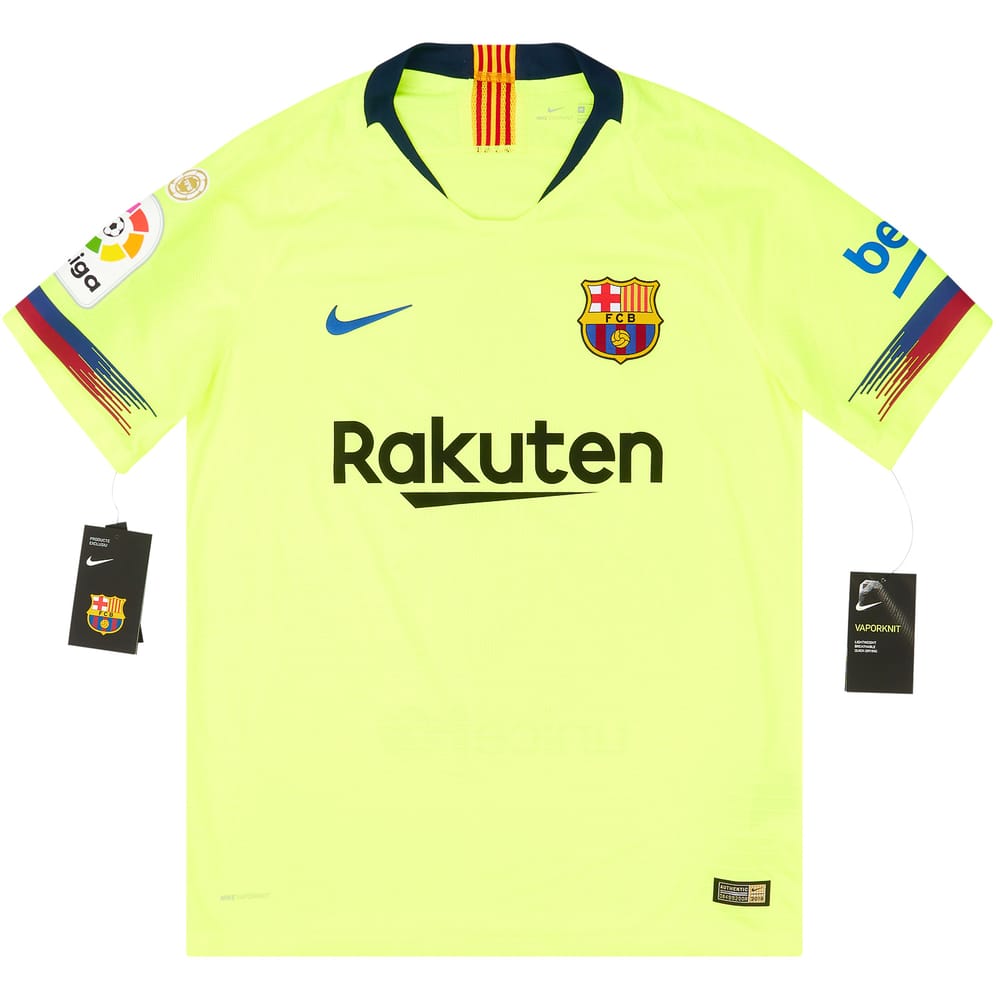 2018-19 Barcelona Authentic Away Shirt *New w/Defects* M