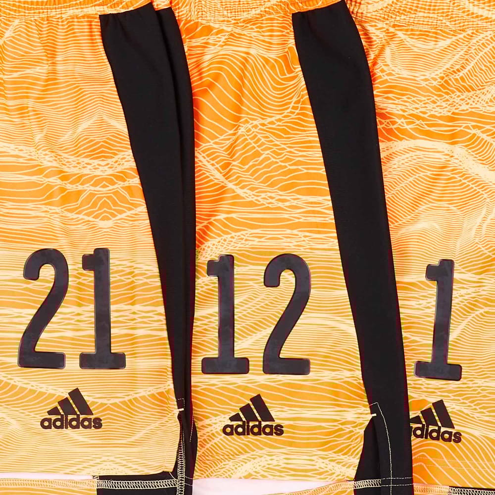 2021-22 Scotland Player Issue GK Shorts # (Excellent) M