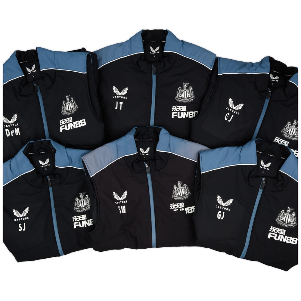 2021-22 Newcastle Player Issue Training Gilet - Fair