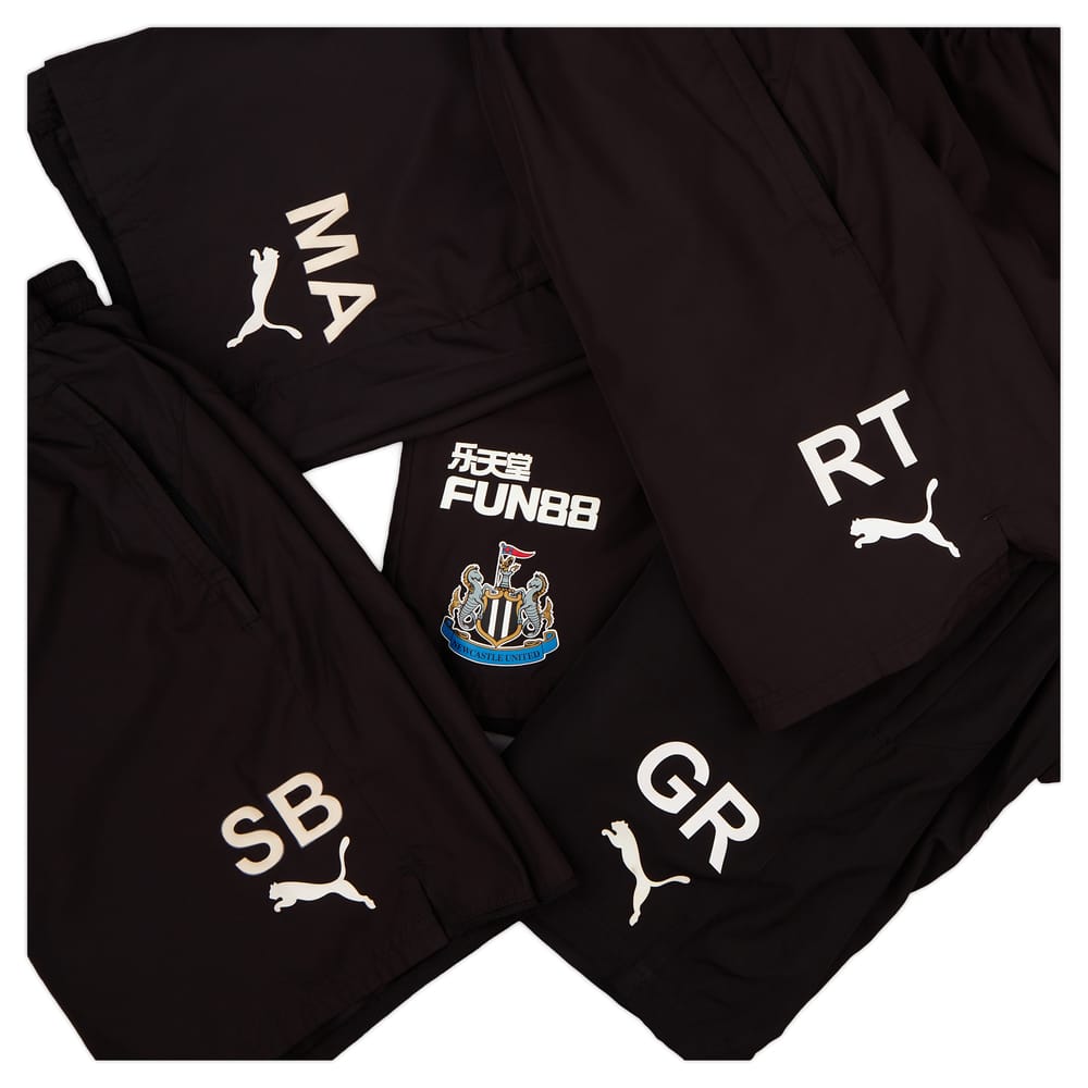 2017-18 Newcastle Staff Issue Training Shorts - 3/10