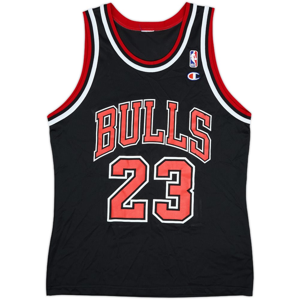 1995-98 Chicago Bulls Jordan #23 Champion Alternate Jersey - 8/10 - (M)