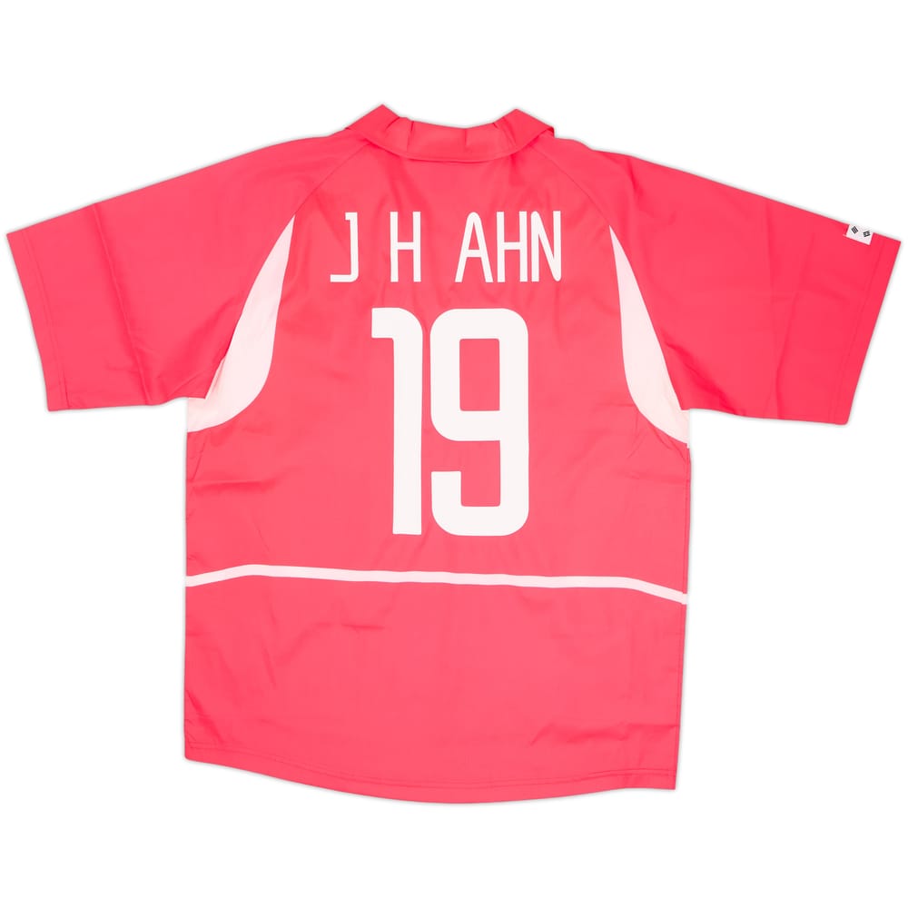 2002-03 South Korea Home Shirt J.H.Ahn #19 (L)