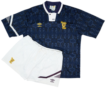 1991-94 Scotland Home Shirt and Short