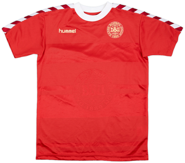 2000-02 Denmark Home Shirt