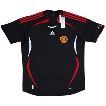 2021-22 Manchester United adidas Teamgeist Shirt (XL)