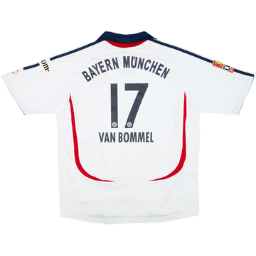 2006-07 Bayern Munich Away Shirt Van Bommel #17 - 6/10 - (L.Boys)