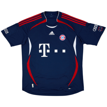2021-22 Bayern Munich adidas Teamgeist Training Shirt - 9/10 - (XL)
