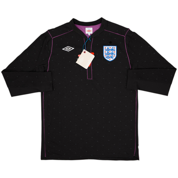 2010-11 England GK Shirt (L)