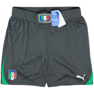 2010-11 Italy GK Shorts (XL)