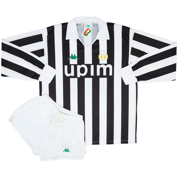 1991-92 Juventus Basic Home L/S Shirt & Shorts (L)