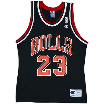 1995-98 Chicago Bulls Jordan #23 Champion Alternate Jersey - 7/10 - (M)