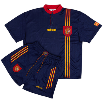1996-98 Spain Away Shirt and Shorts R.Hierro #6 - 9/10 - (L)