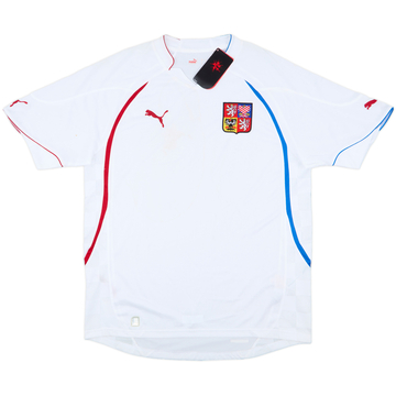 2010-11 Czech Republic Away Shirt (L)