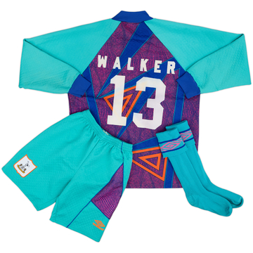 1993-95 Tottenham GK Full Kit Walker #13 (M)