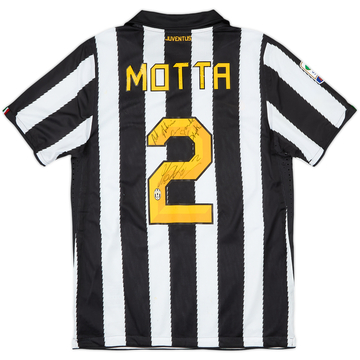 2010-11 Juventus Player Issue Signed Home L/S Shirt Motta #2 - 4/10 - (L)