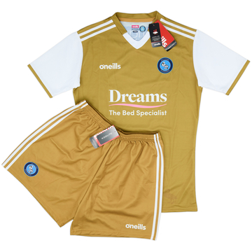 2021-22 Wycombe Wanderers Away Shirt & Shorts (L)