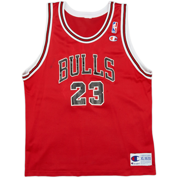 1995-98 Chicago Bulls Jordan #23 Champion Away Jersey - 6/10 - (XL.Boys)