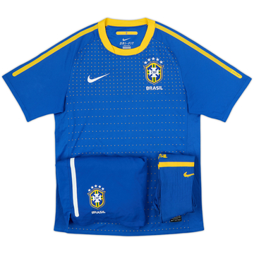 2010-11 Brazil Away Shorts & Socks - 8/10 - (L)