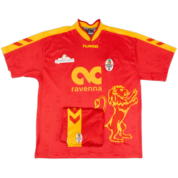 2004-05 Ravenna Home Shirt & Shorts #10 - 8/10 - (XL)