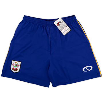 2004-05 Southampton Home Shorts (XL.Boys)