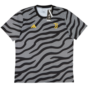 2023-24 Juventus adidas Training Shirt (XL)