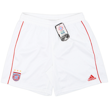 2005-06 Bayern Munich Home Shorts (XL)
