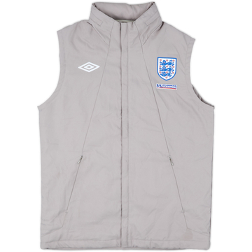 2010-11 England Umbro Gilet - 6/10 - (M)