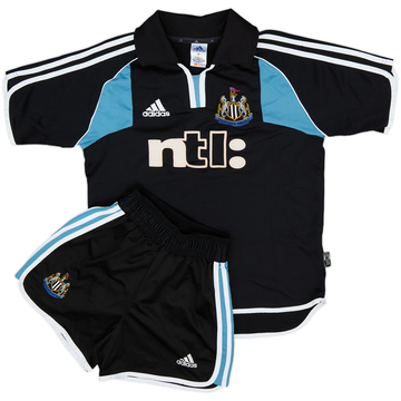 2000-01 Newcastle Away Shirt & Shorts - 8/10 - (Y)