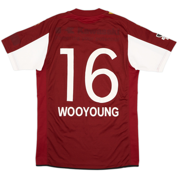 2014 Vissel Kobe Home Shirt Wooyoung #16 - 3/10 - (XL)