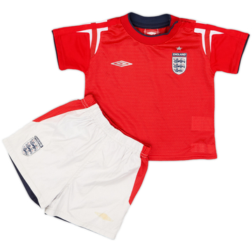 2004-06 England Away Shirt & Shorts - 9/10 - (12-18 Months)