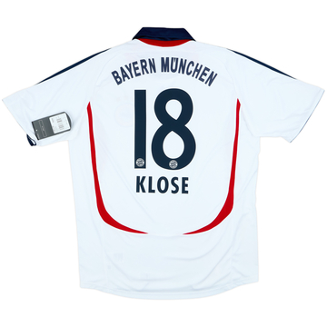 2006-07 Bayern Munich Away Shirt Klose #18 (L)