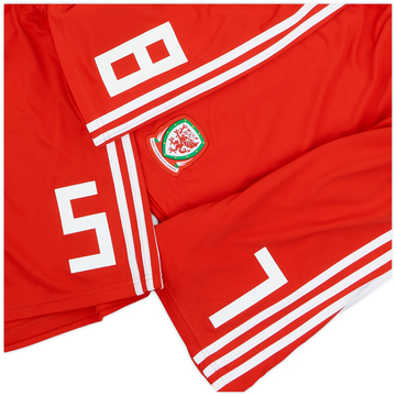 2018-19 Wales Player Issue Home Shorts - 7/10