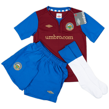 2011-12 Linfield Away Full Kit (6-7 Years)