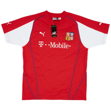 2004-05 Czech Republic Basic Home Shirt (XL)