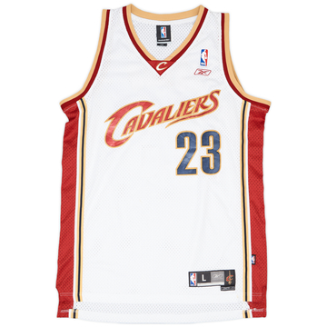 2004-06 Cleveland Cavaliers James #23 Reebok Swingman Home Jersey - 7/10 - (L)