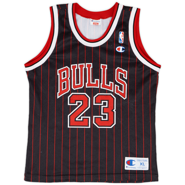 1995-97 Chicago Bulls Jordan #23 Champion Alternate Jersey - 8/10 - (XL.Boys)