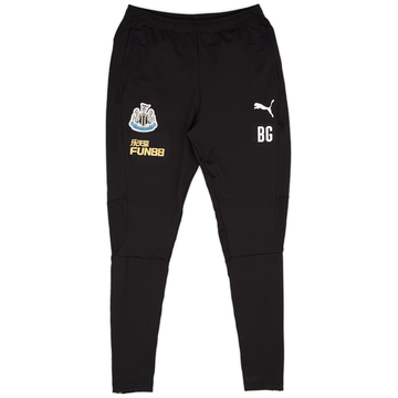 2018-19 Newcastle Staff Issue Puma Track Bottoms - 9/10 - (S)
