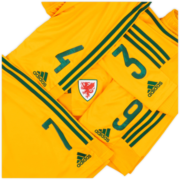 2020-21 Wales Player Issue Away Shorts # - 7/10