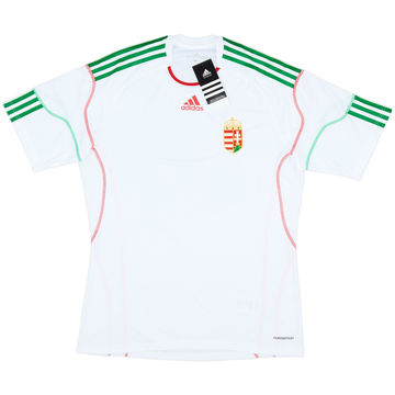 2010-12 Hungary Authentic Away Shirt (L)