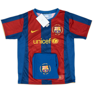 2007-08 Barcelona Home Shirt & Shorts (S.Boys)