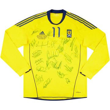2010 Scotland Match Issue Signed Away L/S Shirt #11 (v Czech Republic)
