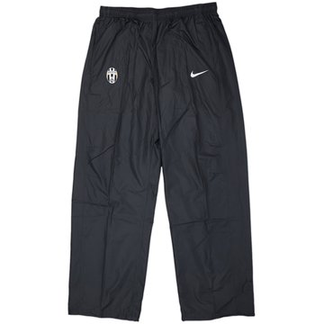2010-11 Juventus Nike Track Pants/Bottoms (XL)