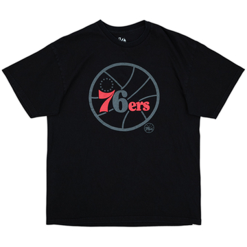 2012-13 Philadelphia 76ers Bynum #33 Majestic Tee - 6/10 - (XL)
