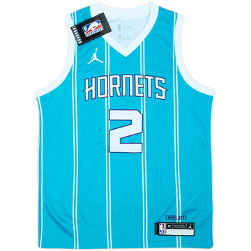 2020-21 Charlotte Hornets Ball #2 Jordan Swingman Camiseta de visitante (M. Niños)