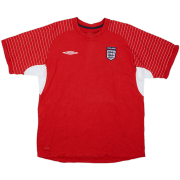 数量は多 England 2002-03 Umbro (L) - 9/10 - Tee Cotton ウェア