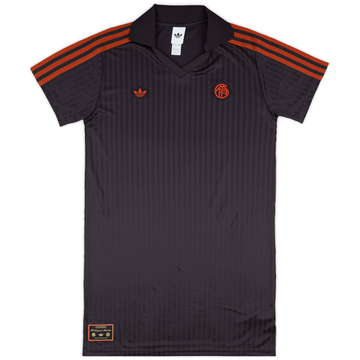 トップス adidas FC Bayern Terrace Icon Drill Top adidas Originals Fc bayern terrace icons drill top in shadow