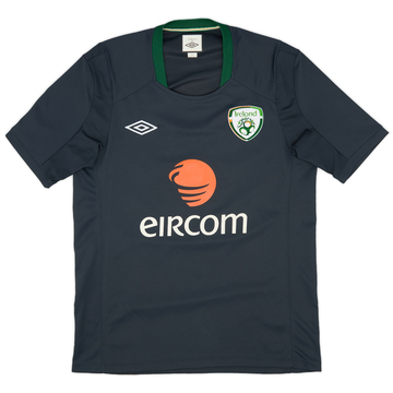 1996/98 KEANE #6 Ireland Vintage Umbro Home Football Shirt