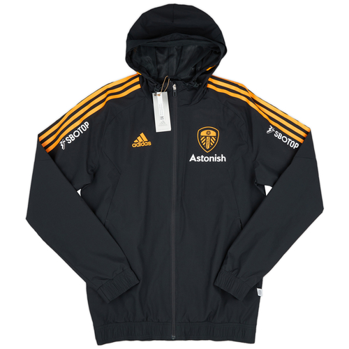 Leeds united training new arrivals wear